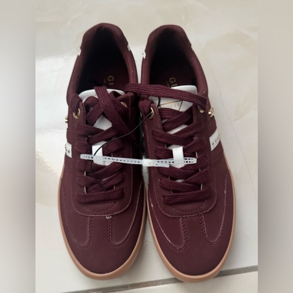 Guess Burgundy and White Women's Sneakers